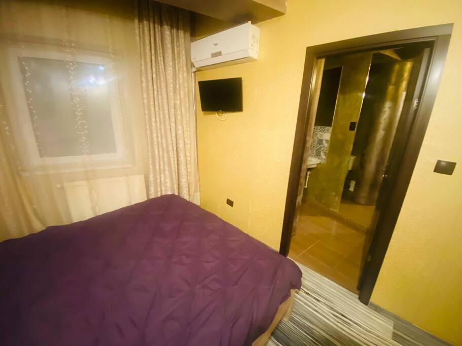 Apartments4Rent Iasi Bagian luar foto
